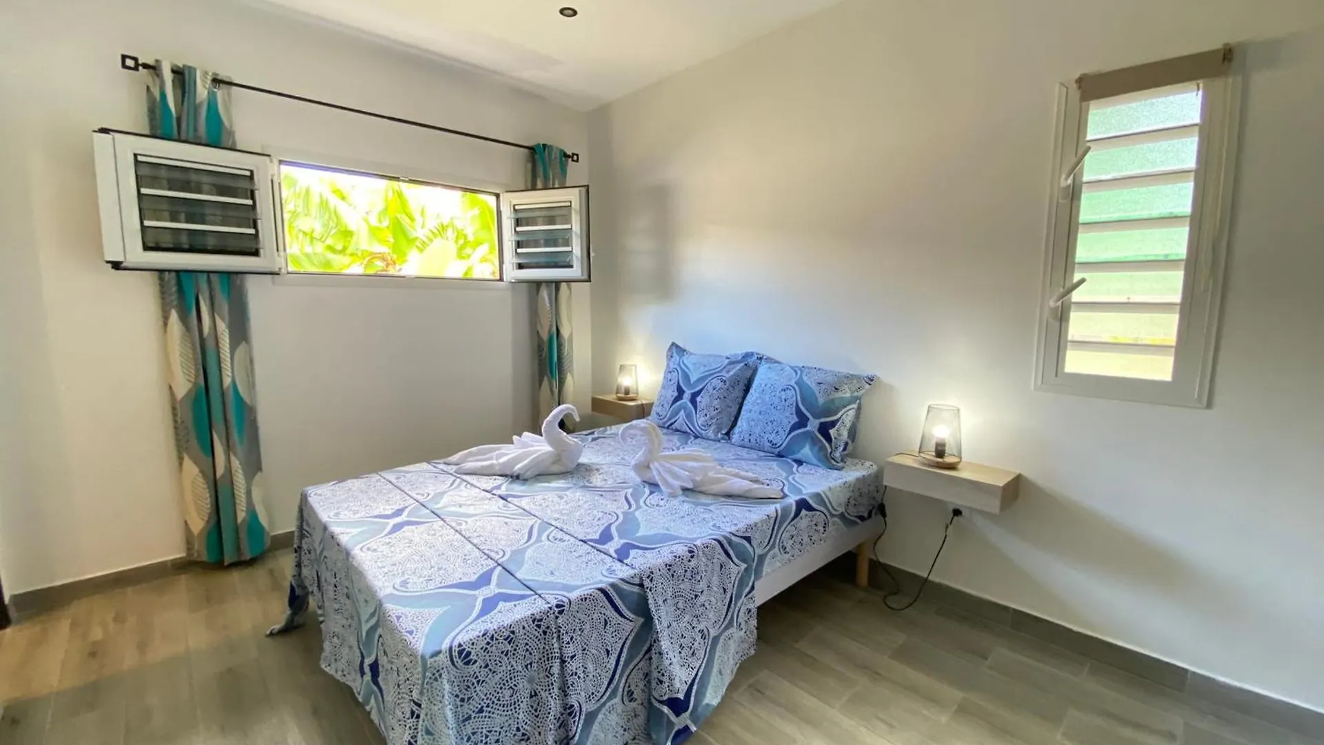 972M Beautiful Air-Conditioned Villa With Garden Le Carbet Martinique